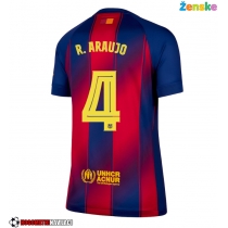 Ženske Nogometnih dresov Barcelona Ronald Araujo #4 Domači 2025-26 Kratki rokavi